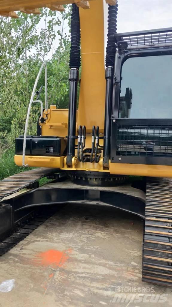 CAT 320D2 Raupenbagger