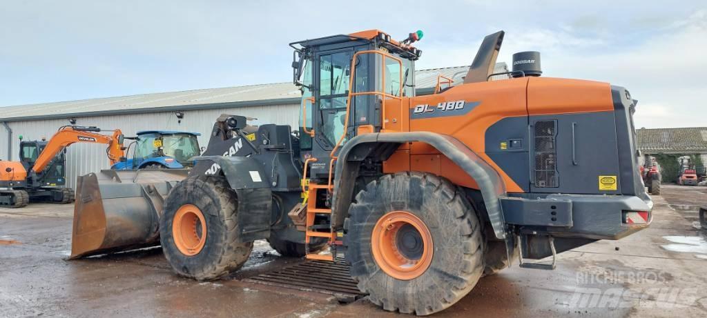 Doosan DL 480-7 Mobilbagger