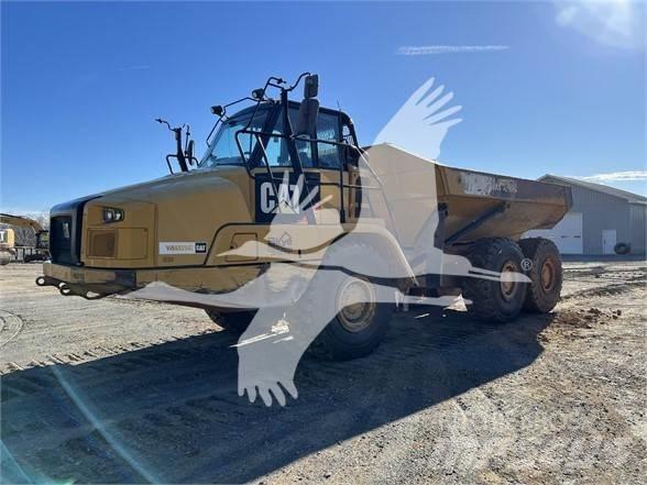 CAT 725C Dumper - Knickgelenk