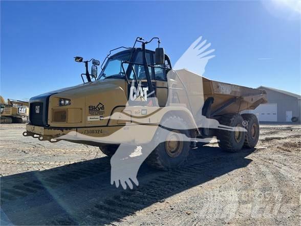 CAT 725C2 Dumper - Knickgelenk