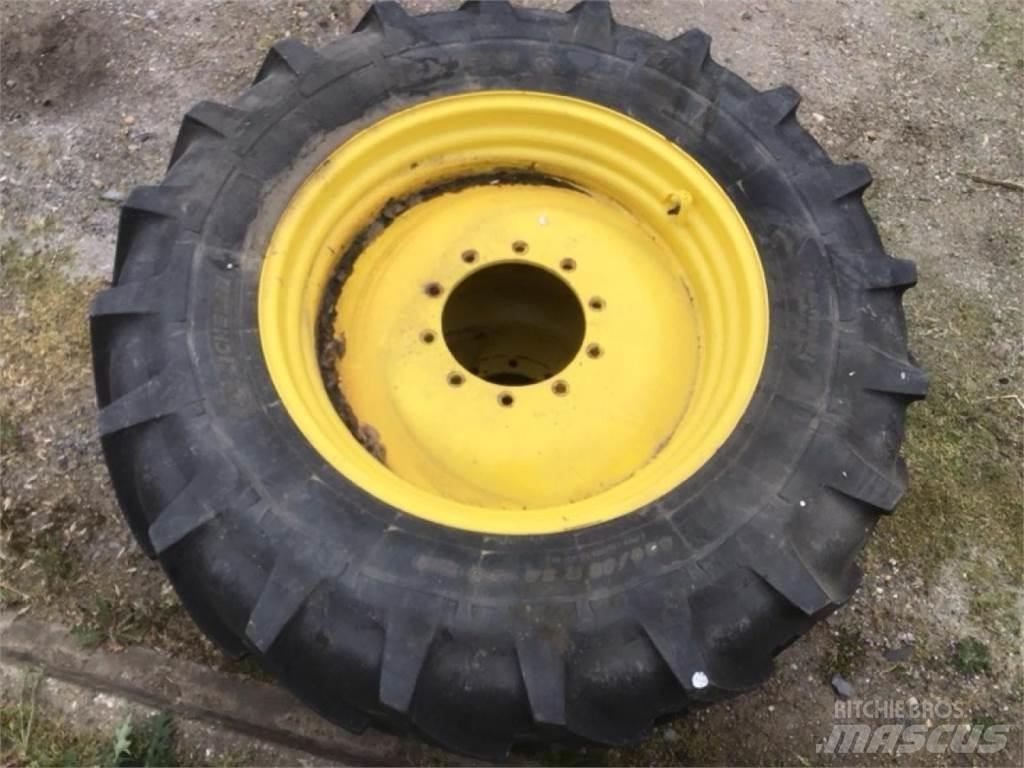 Michelin 420/85R34 Reifen