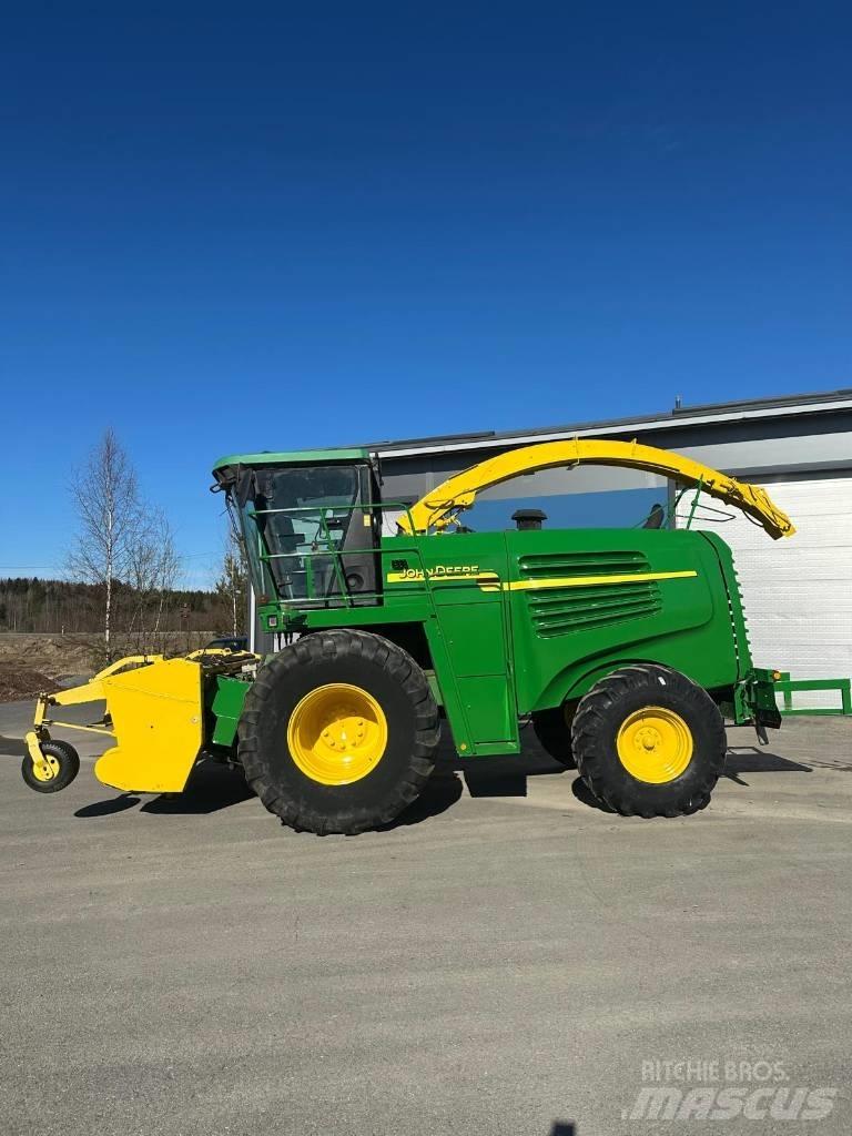 John Deere 7200 Selbstfahrende Häcksler