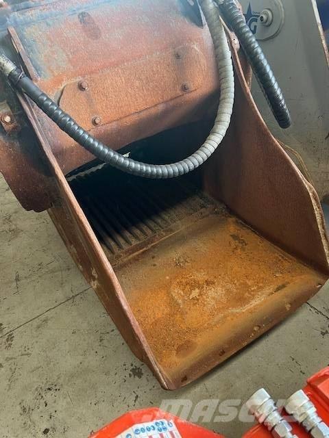 MB Crusher BF 70.2 Brecherlöffel