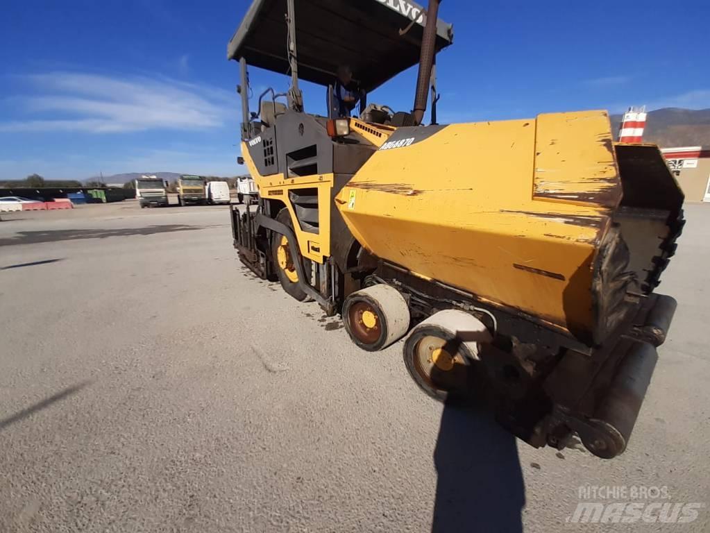 Volvo ABG 6870 Strassenfertiger