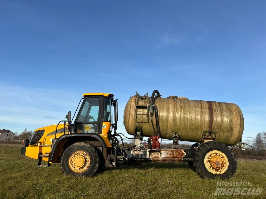JCB 714 Gülletankwagen