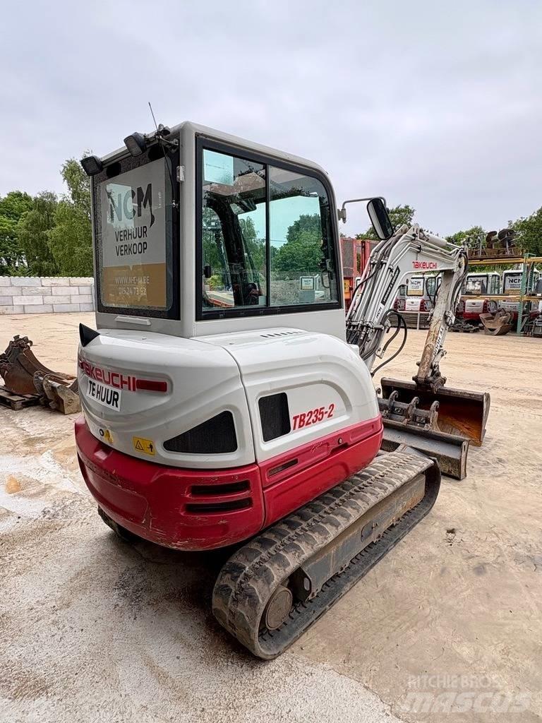 Takeuchi TB 235 Minibagger < 7t