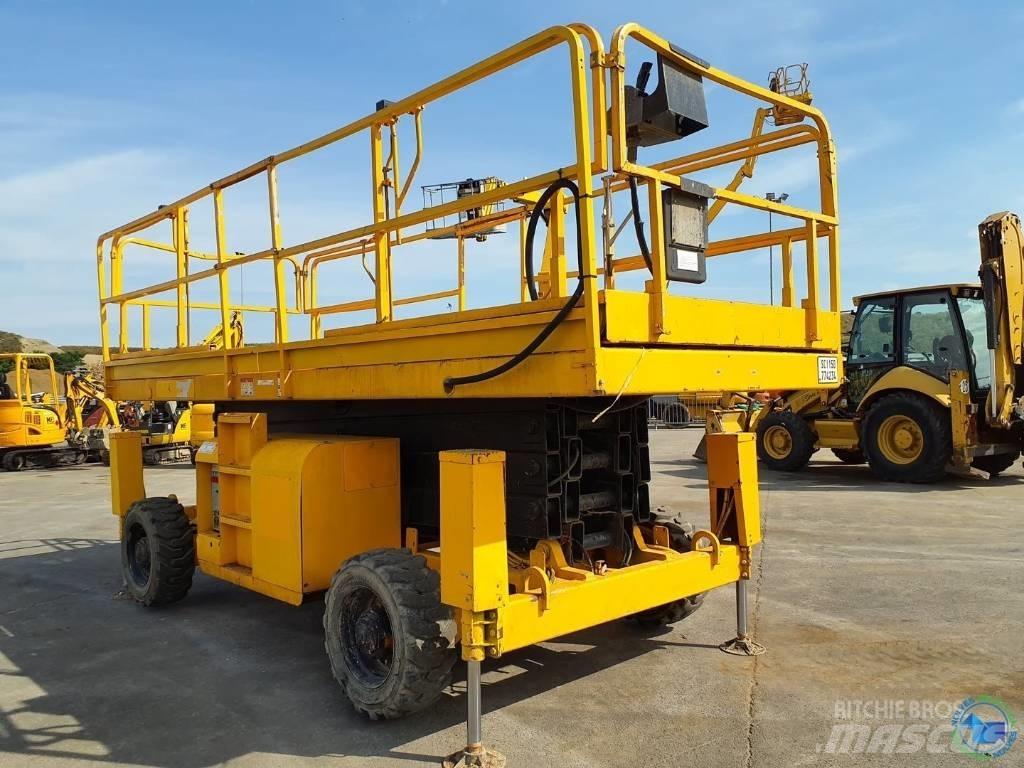 Haulotte H 15 SXL Scheren-Arbeitsbühnen