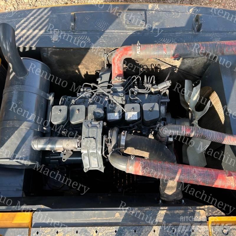 Hyundai 215 Raupenbagger