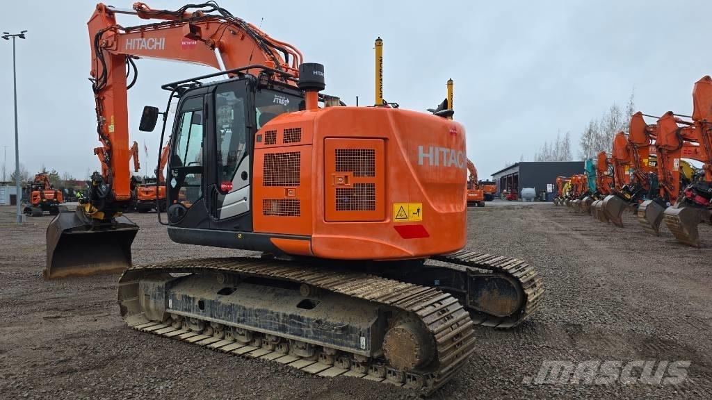 Hitachi ZX 225USLC-6 Raupenbagger