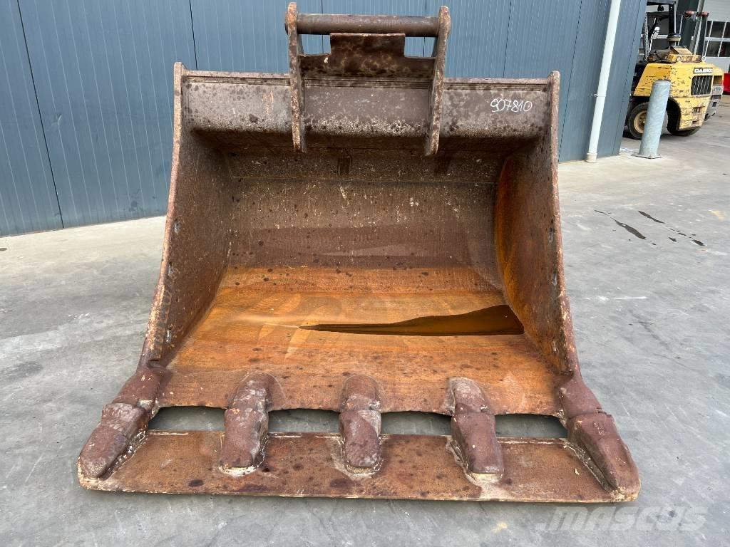 OilQuick OQ80 Schaufeln