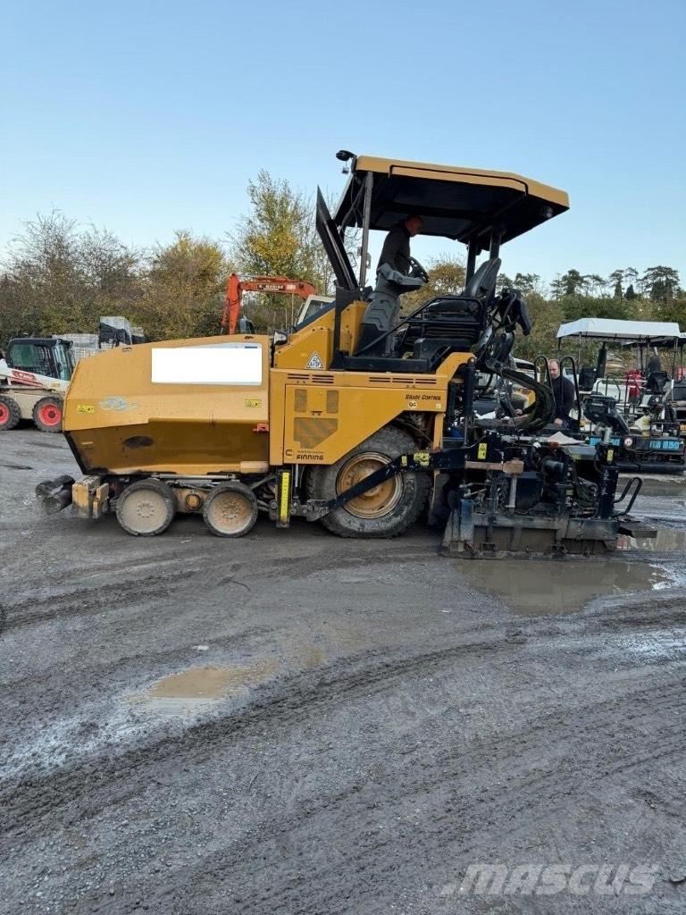 CAT AP 500 F Strassenfertiger