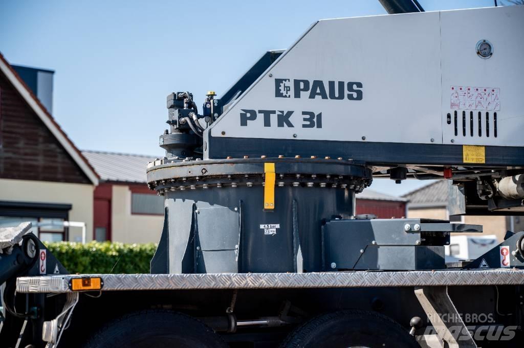 Paus PTK 31 Selbstaufrichtende Krane