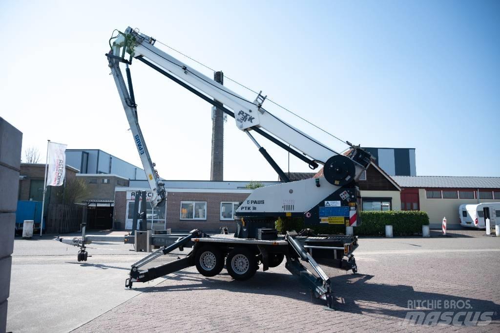 Paus PTK 31 Selbstaufrichtende Krane
