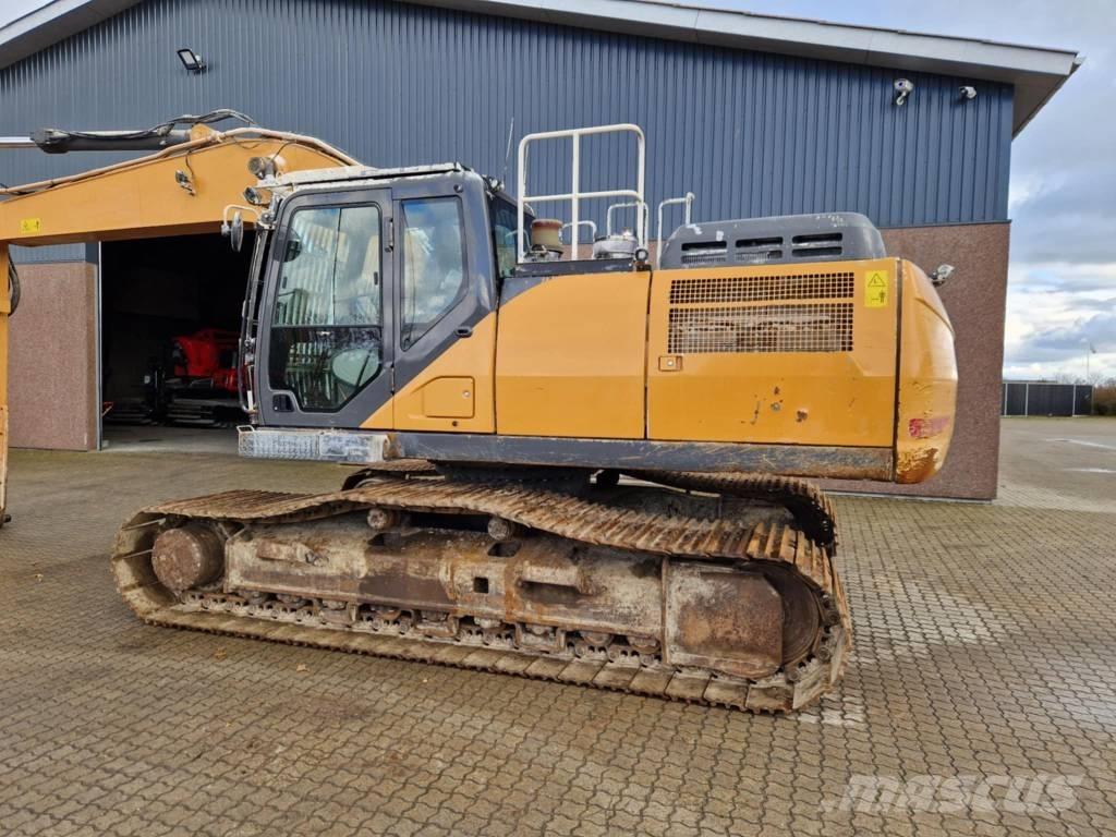 CASE CX 300 D Raupenbagger