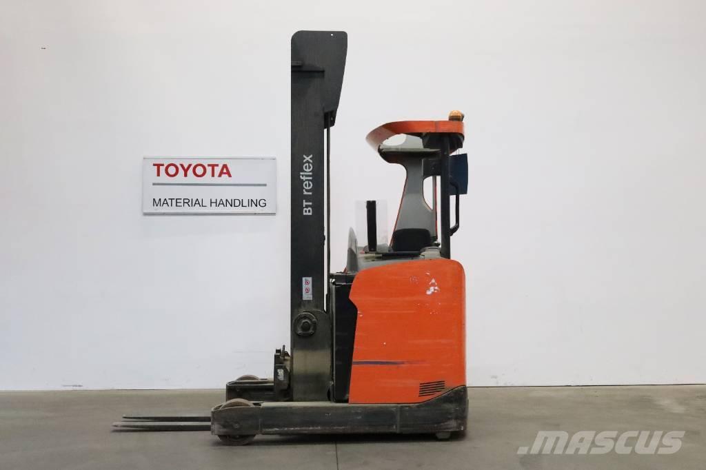 Toyota RRE160H Schubmaststapler