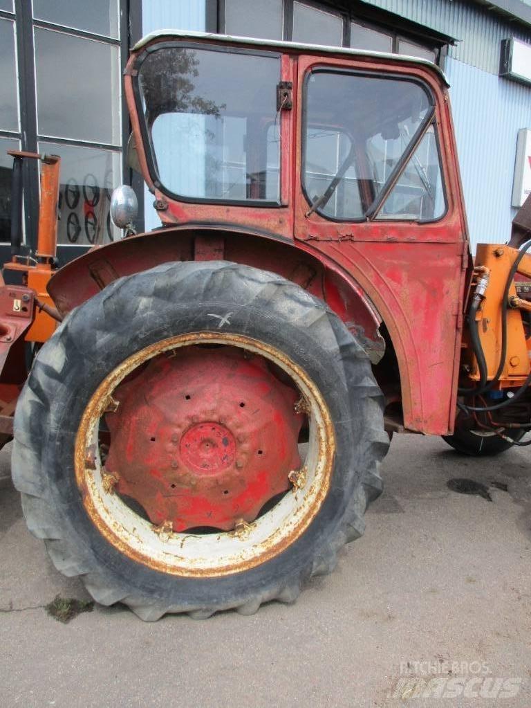 IH 523 Traktoren