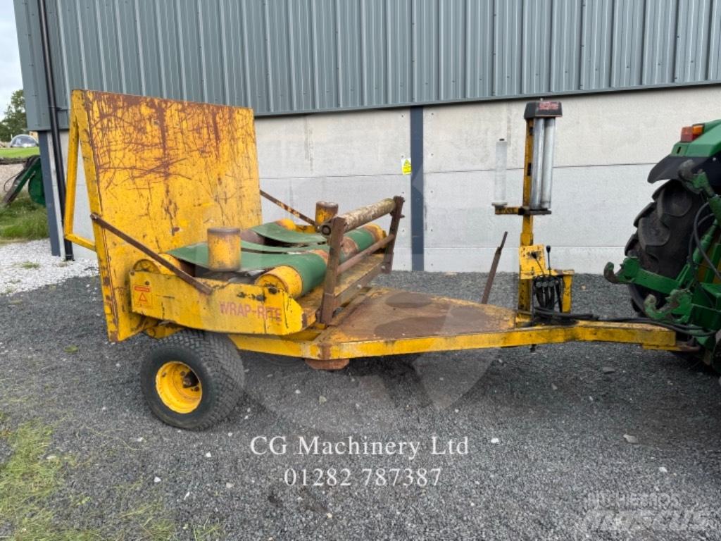 McHale W2020 Ballenanhänger