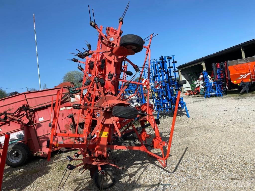 Kuhn GF8702 Kreiselheuer/-wender