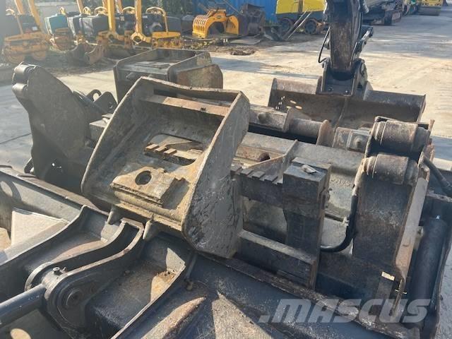 Mecalac 10 M CR Raupenbagger