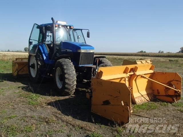 New Holland 8670 Traktoren