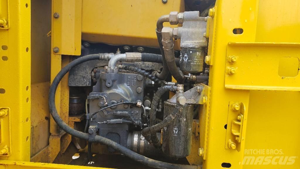 Komatsu PC130-7 Raupenbagger