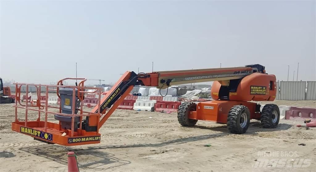 JLG 660SJ Teleskopbühnen