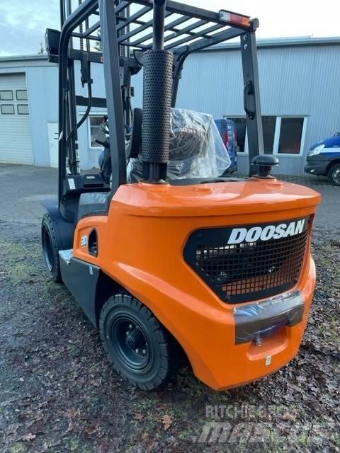 Doosan D30NXS Diesel heftrucks
