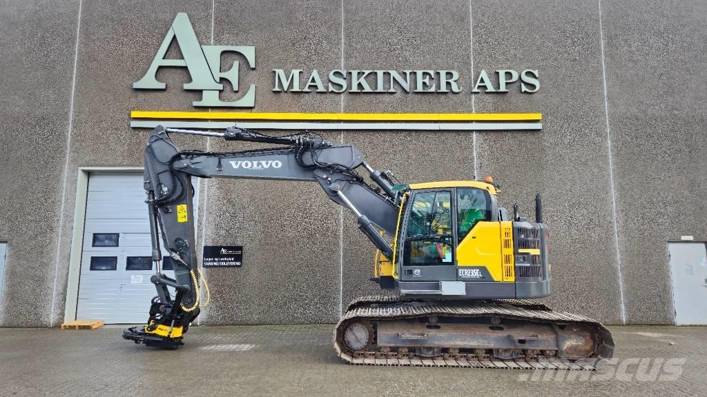 Volvo ECR 235 E L Raupenbagger