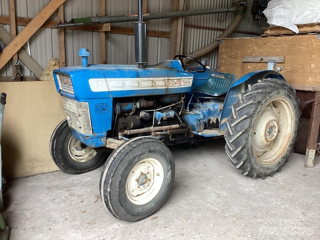 Ford 3000 Traktoren
