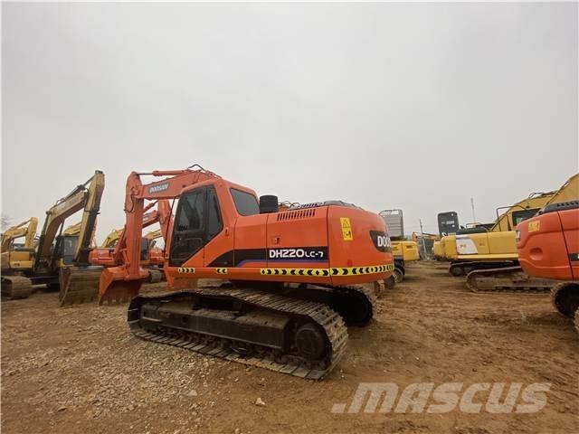 Doosan DH220LC-7 Raupenbagger