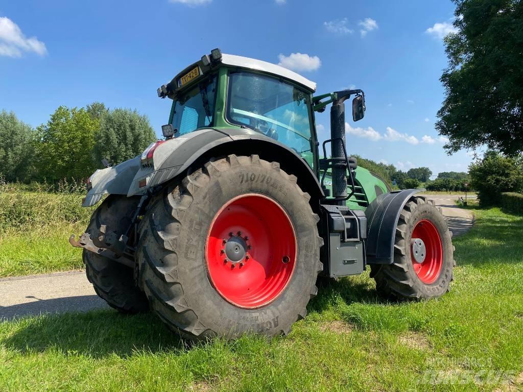 Fendt 933 Vario Traktoren