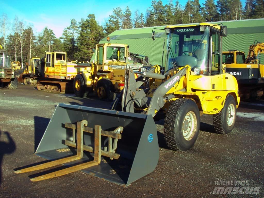 Volvo L 30 Radlader