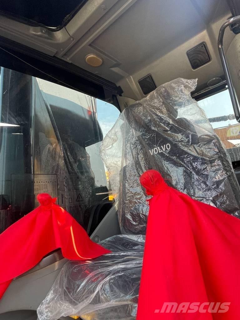 Volvo EC 380 D L Raupenbagger