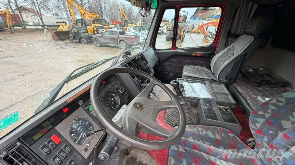 Mercedes-Benz 1827 Autotransporter