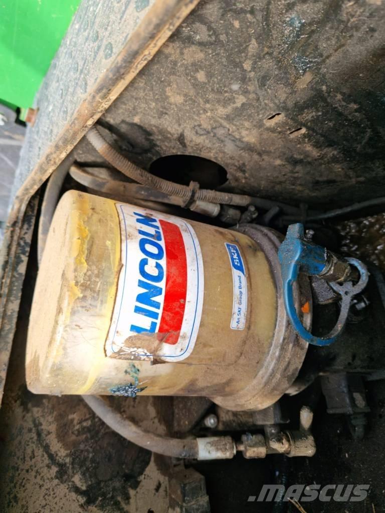 John Deere 1070 E Harvester