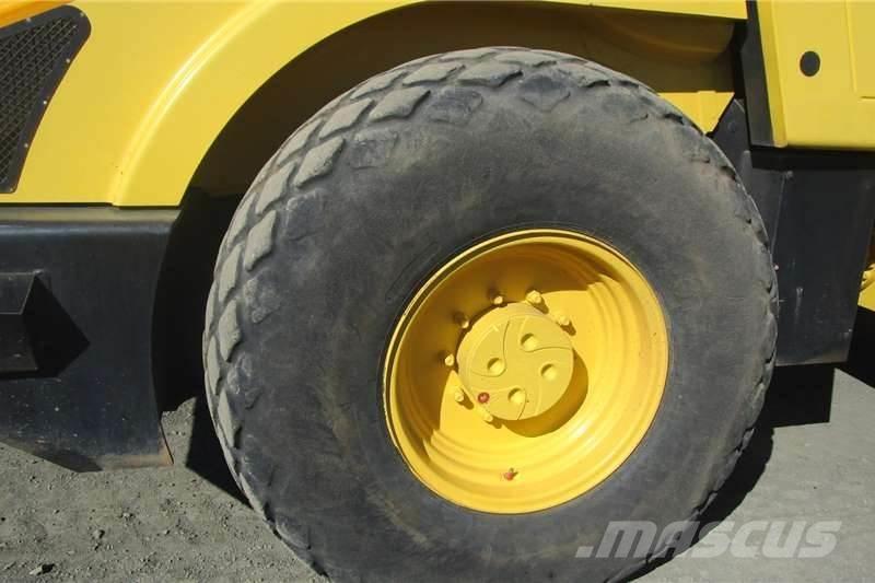 Bomag B213DH-4 Kombiwalzen
