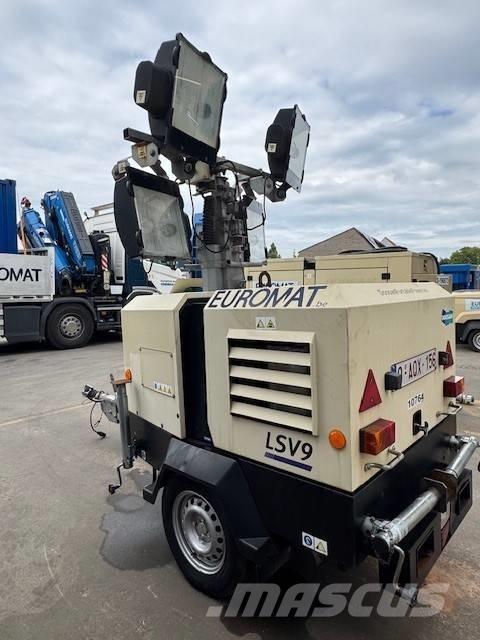 Doosan LSV 9 Lichtmasten