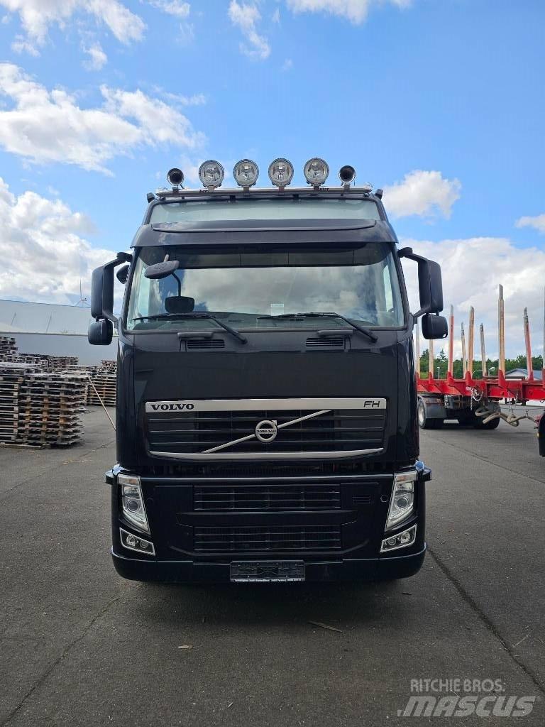 Volvo FM/FH-6X4R Holztransporter