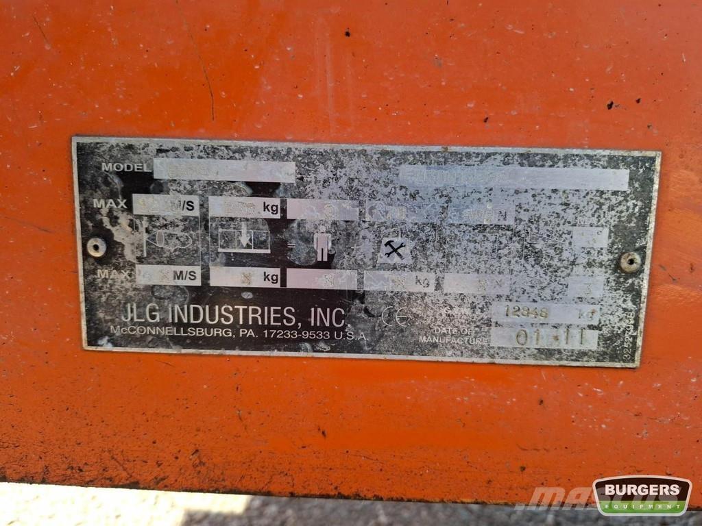 JLG 660SJ Teleskopbühnen