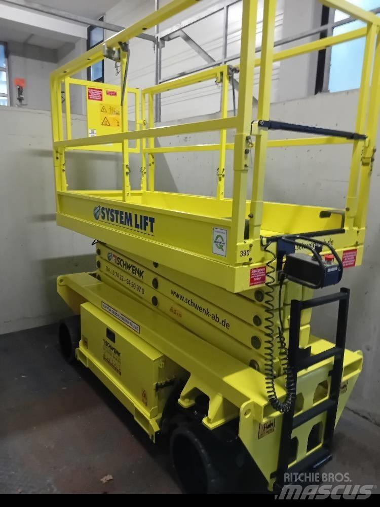 Holland Lift HL-9710 Scheren-Arbeitsbühnen
