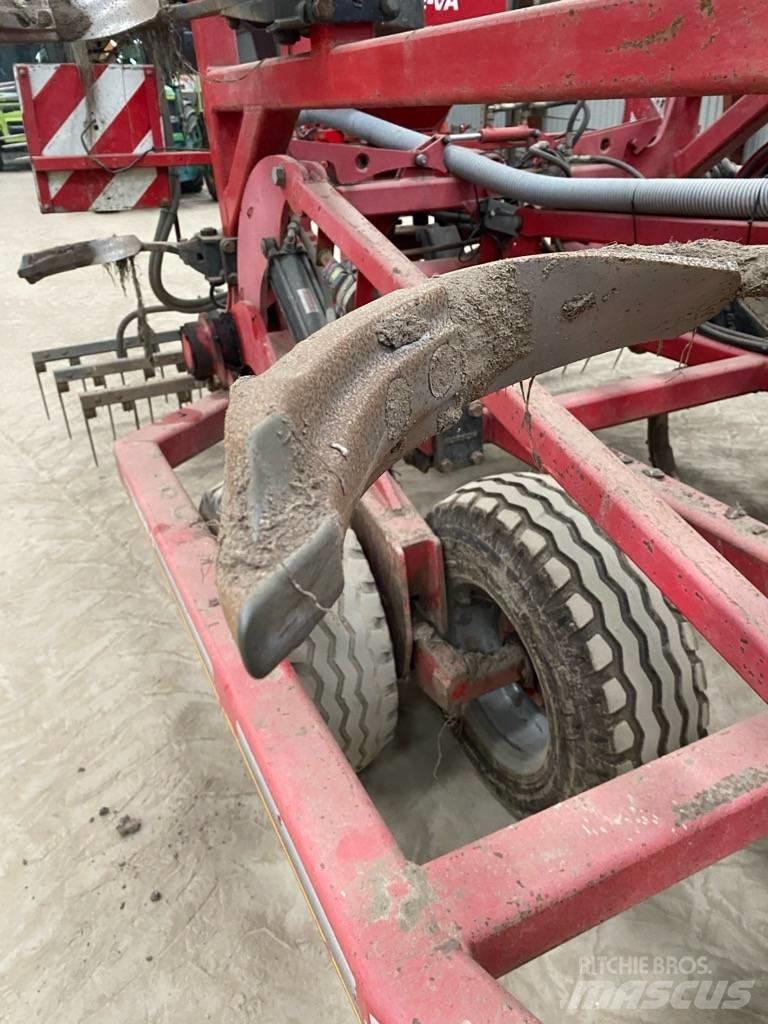 Horsch Terrano 6 FG Grubber