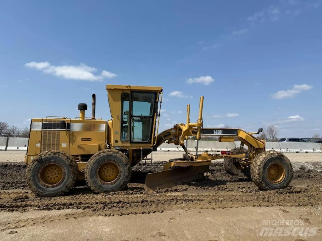 CAT 140H Grader