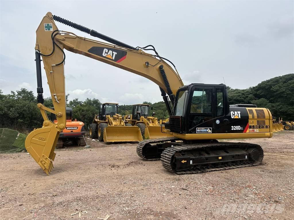 CAT 320D Raupenbagger
