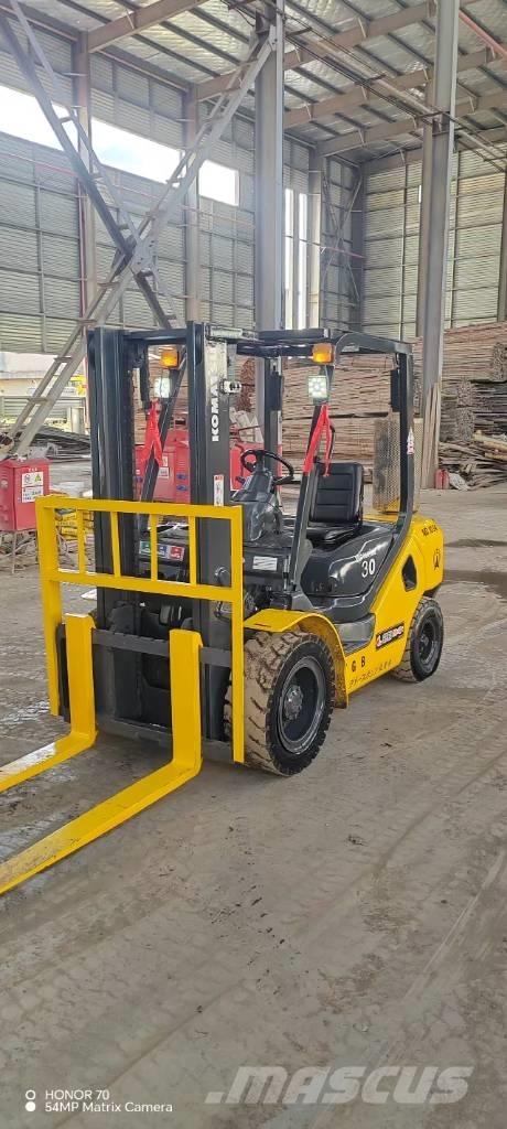 Komatsu FD 30 T-17 Diesel heftrucks