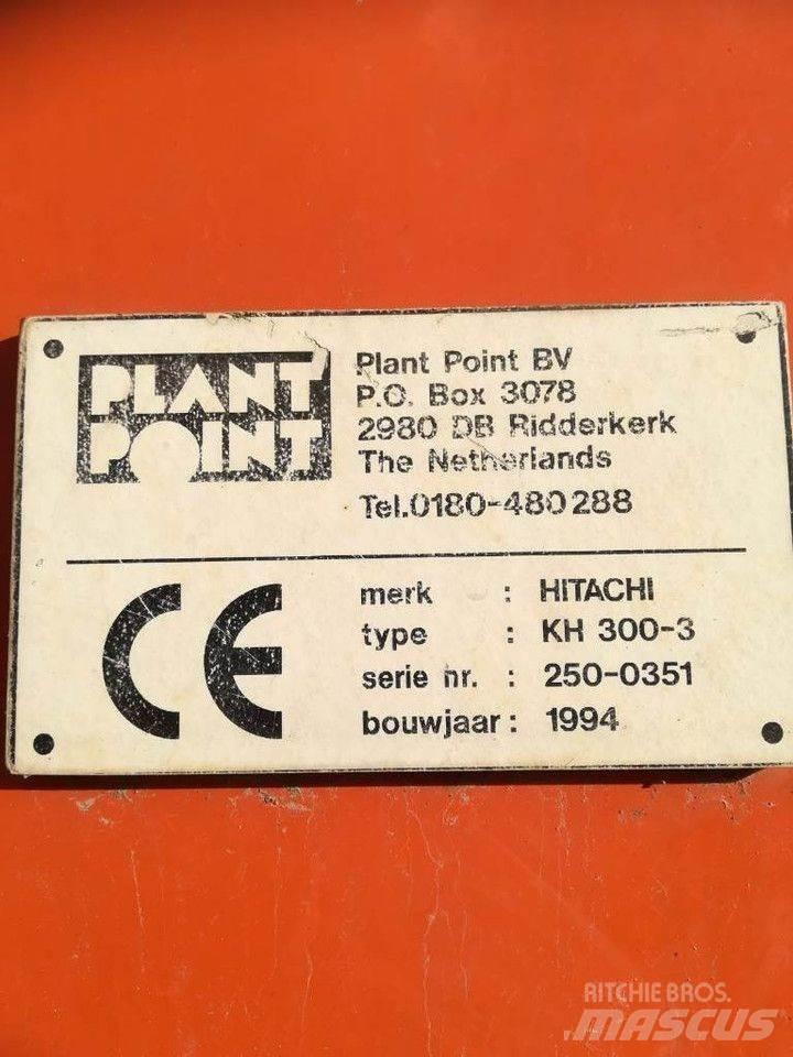 Hitachi KH 300 Raupenkrane