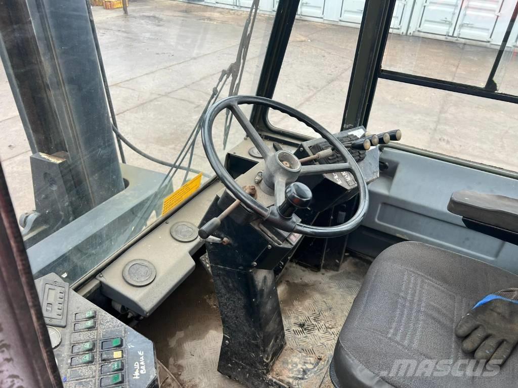 Sisu TD 1712 HS Diesel heftrucks