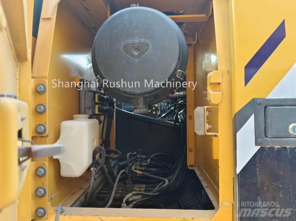 Volvo EC240 Raupenbagger