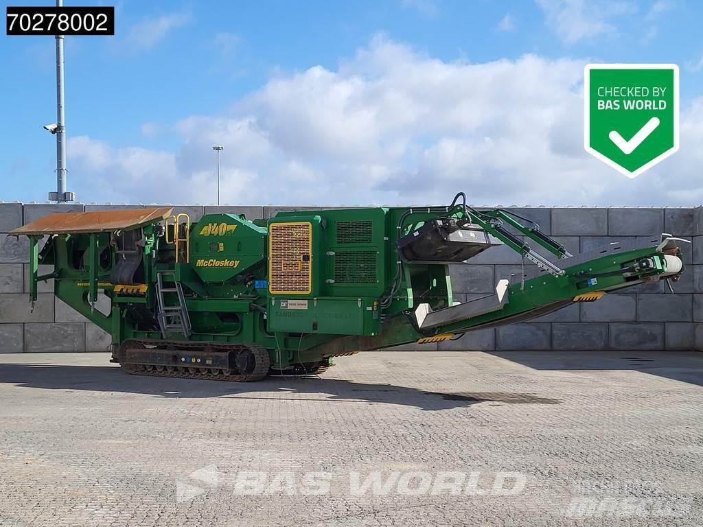 McCloskey J40 V2 Mobile Brecher