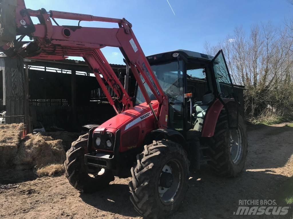 Massey Ferguson 5455 Traktoren