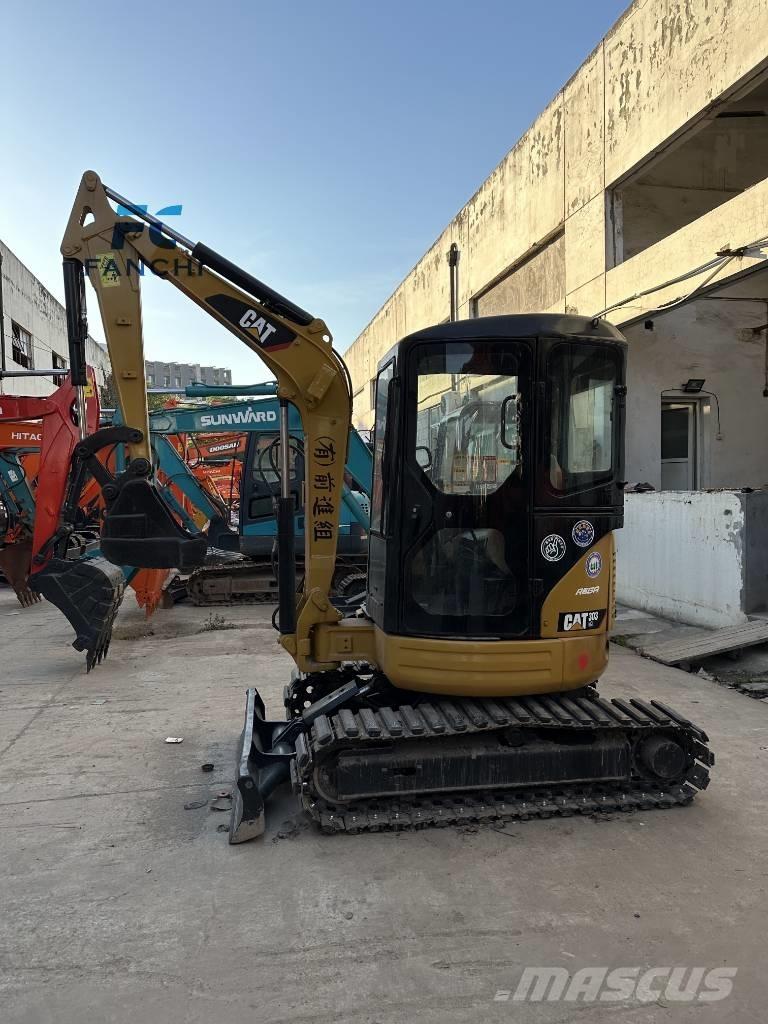 CAT 303 CR Minibagger < 7t